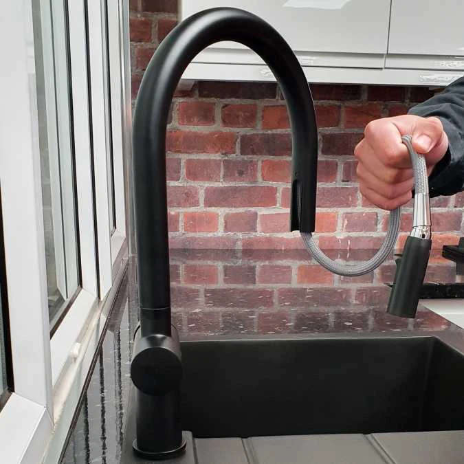 Rievaulx Matt Black Pull Out Kitchen Mixer Tap | Modern Design | High-Quality Finish 5 Rievaulx Matt Black Pull Out Kitchen Mixer Tap | Modern Design | High-Quality Finish - Image 3