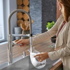 Blanco Culina - S Chrome Monobloc Kitchen Tap - 517597 | High-Quality Kitchen Faucet -Bathroom Sales Shop BLANCOCULINA S CHROME LIFESTYLE 3