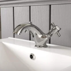 Barbary Basin Mixer Tap with Click Clack Mechanism - Modern Bathroom Tap 7 Barbary Basin Mixer Tap with Click Clack Mechanism - Modern Bathroom Tap -Bathroom Sales Shop Barbary Basin Tap Lifestyle