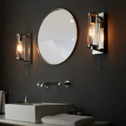 Deshi Chrome Wall Light - Stylish Bathroom Lighting Accessory -Bathroom Sales Shop Deshi Wall Light Chrome Lifestyle