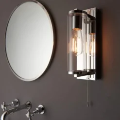 Deshi Chrome Wall Light - Stylish Bathroom Lighting Accessory -Bathroom Sales Shop Deshi Wall Light Chrome Lifestyle3