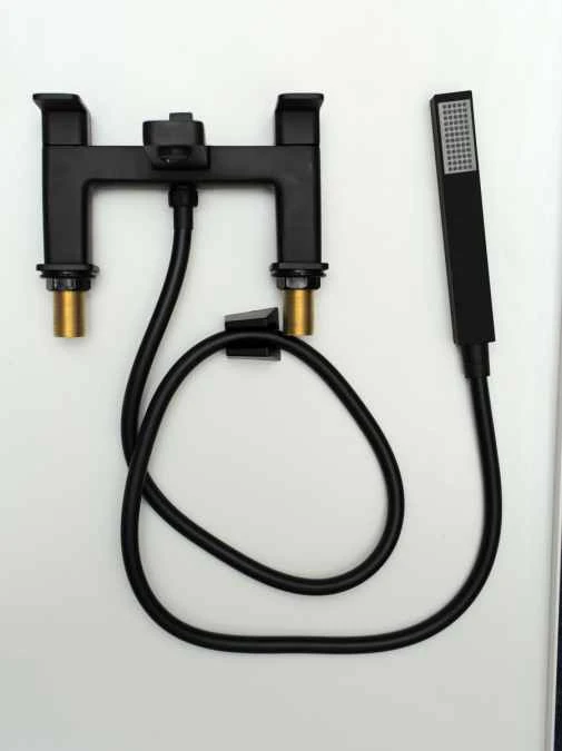 Fife Black Bath Shower Mixer Tap - Highlife Bathrooms | Modern Bathroom Taps 6 Fife Black Bath Shower Mixer Tap - Highlife Bathrooms | Modern Bathroom Taps - Image 4