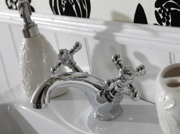 Edwardian Monobloc Basin Tap with Click Clack Waste - Holborn London 1855 | Traditional Taps 5 Edwardian Monobloc Basin Tap with Click Clack Waste - Holborn London 1855 | Traditional Taps - Image 3