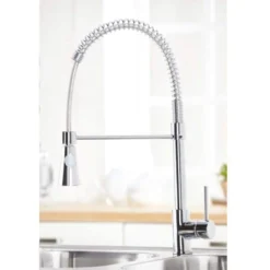 Rycka Spring Pull-Out Kitchen Mixer Tap - Chrome - Scudo | High-Quality Kitchen Faucet
