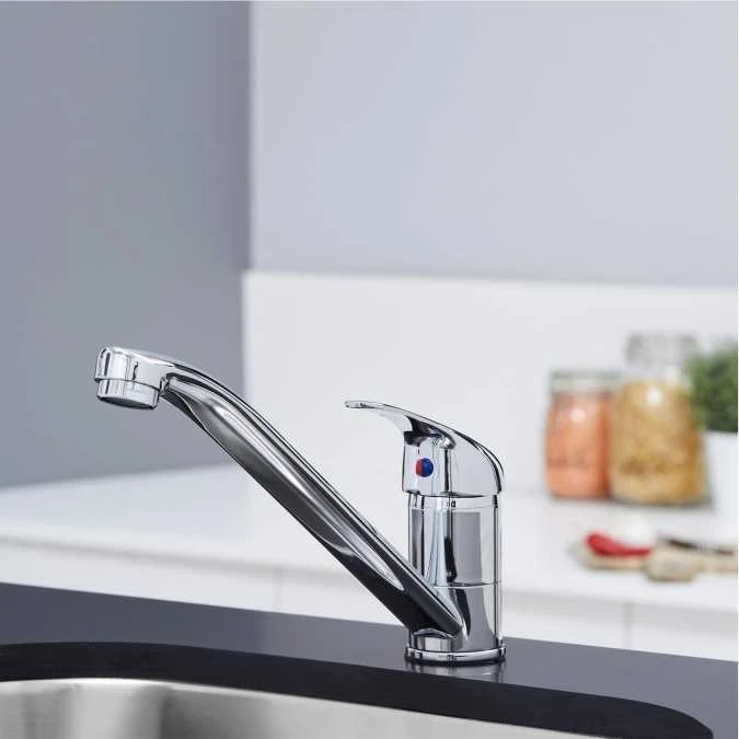 Kuban Kitchen Swivel Tap in Chrome | Modern Monobloc Kitchen Tap | Durable & Stylish Design 4 Kuban Kitchen Swivel Tap in Chrome | Modern Monobloc Kitchen Tap | Durable & Stylish Design - Image 2