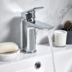 Scudo Muro Basin Mono Mixer Tap - Modern Single Lever Chrome Bathroom Tap -Bathroom Sales Shop Muro Basin Tap Lifestyle