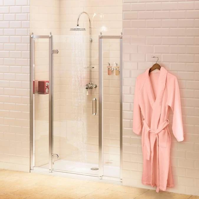 900mm Traditional Hinged Shower Door - Burlington C21 - Elegant & Durable 3 900mm Traditional Hinged Shower Door - Burlington C21 - Elegant & Durable